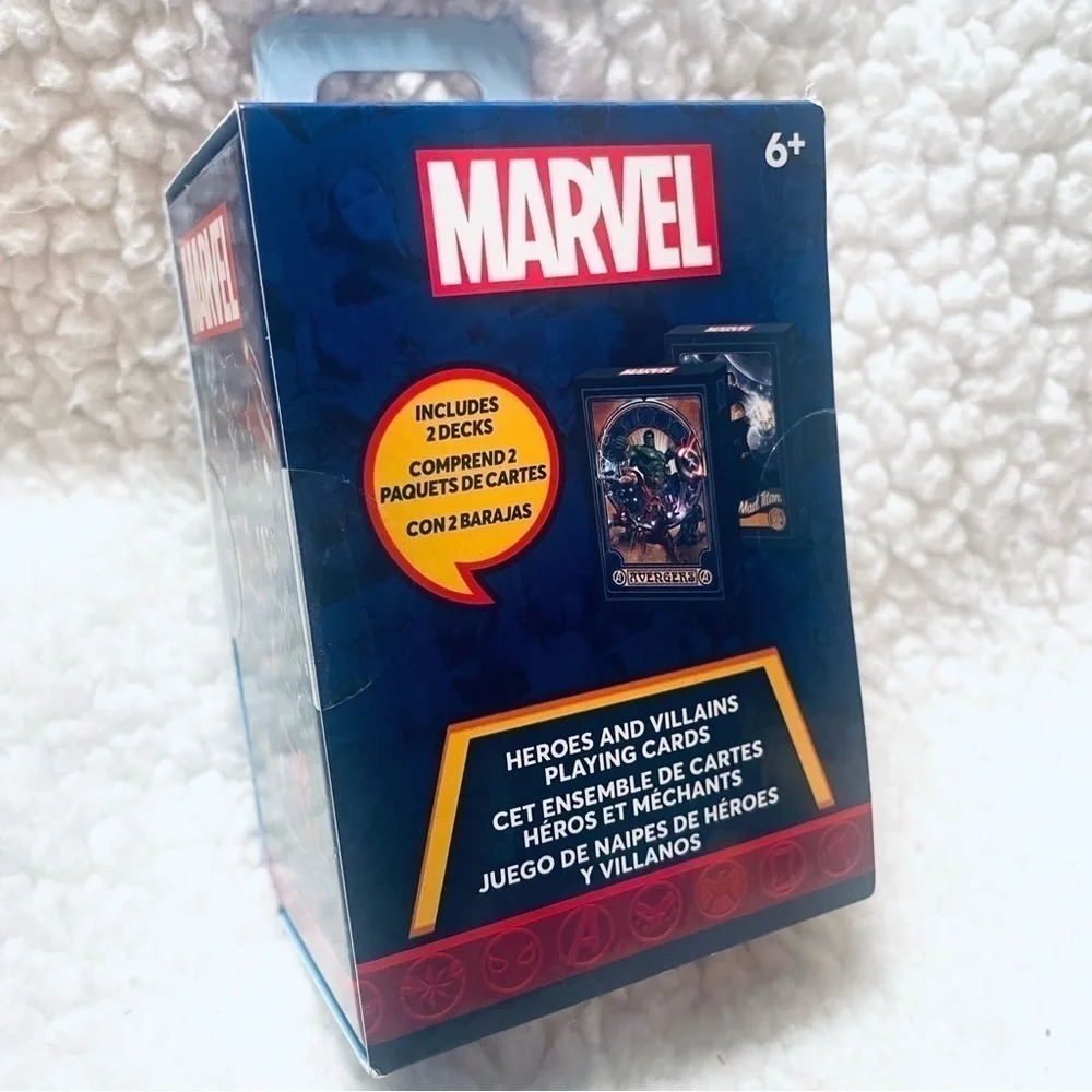 🃏✨ NWT Marvel Comics Heroes & Villains Illustrated Playing Cards – 2-Pack